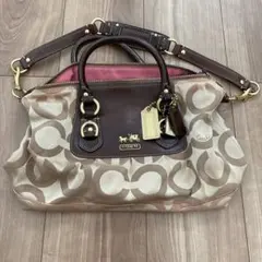 Item thumbnail for item 3743a3a1-4f50-4e7c-a4a8-954f94ff5fb5