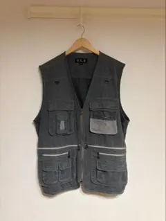 Item thumbnail for item 15b872fc-9a08-4b54-83f6-8219eebf2196