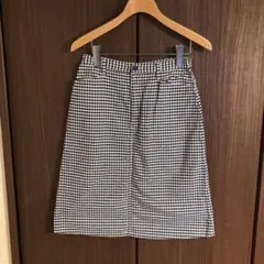 チェックスカートのサムネイル