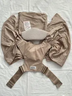 《週末お値下げ》コニー抱っこ紐ベージュFLEX AirMeshヘッドサポート付き