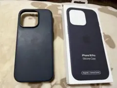 純正　Apple iPhone 16 Pro シリコーンケース ブラック 中古品