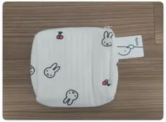 Item thumbnail for item dba98973-96a4-48e7-9eaf-5b7a682dd264