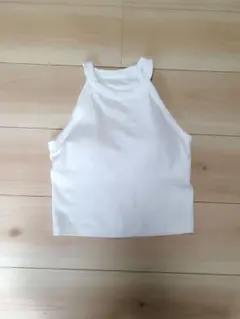 GU ブラフィールクロップドホルターネックタンクトップ　ホワイト S