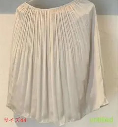 UNTITLEDのサイズ44  プリーツスカート