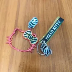 USJ ユニバ ハローキティ イヤリング