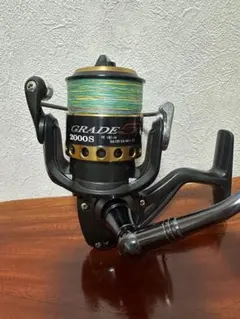 GRADE 5 2000S スピニングリール①★