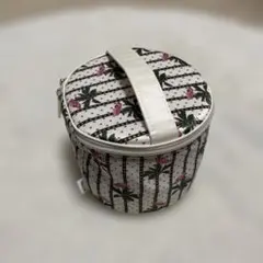 ポール&ジョー　ポーチ