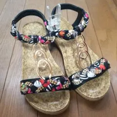 派手柄✧ゴールドプレート✧ サンダル♡ラインストーン アンクル ゴム ♡ M