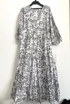 ZARA ワンピース　Sサイズ