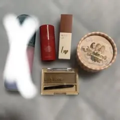 コスメまとめ売りのサムネイル