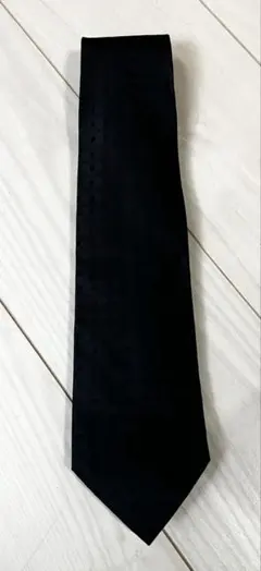 タイムセール　GUCCI ブラック ドットパターン ネクタイ