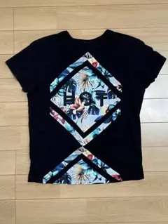 Bershka ベルシュカ Tシャツ ハワイコレクション ボタニカル柄 Sのサムネイル