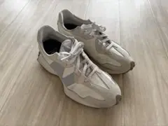 ニューバランス　スニーカー