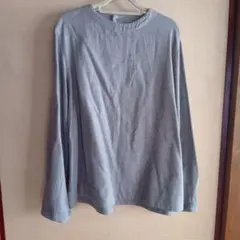 グレー 長袖 Tシャツ ボタン付き