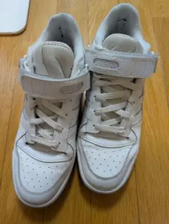 adidas フォーラム　28.0cm