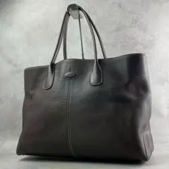 【美品】トッズ トートバッグ シボ レザー ロゴ 大容量 ブラウン 肩がけ◎のサムネイル