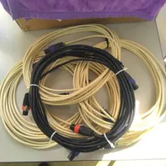 Item thumbnail for item f452ab0e-3a58-4937-ba3b-9ebd84bd2bbe