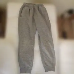 ☆グレー スウェットパンツ サイドポケット付き　ユニクロ　裏起毛　140