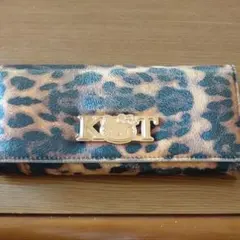 サンリオ　キティ　ヒョウ柄　長財布