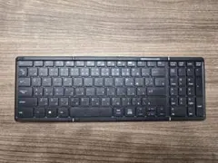 Omikamo 折りたたみ式 Bluetooth キーボード 本体のサムネイル