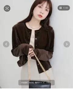 今季新品　クルーネックシアーベロアカーデ