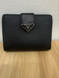 2026年最新】prada サフィアーノ 財布 二つ折りの人気アイテム - メルカリ