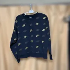 Nike メンズトレーナー 160センチ　Mサイズ