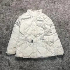 白 ダウンジャケット