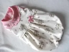 ★みっちょん様専用★胴３８ｃｍ★イチゴ柄のバルーンワンピース