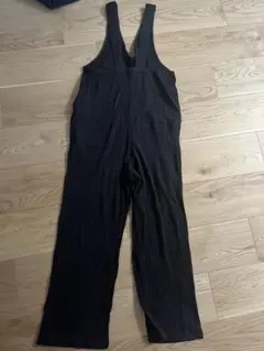 Item thumbnail for item 2511727d-78bb-42e6-90f0-87e96c70469a