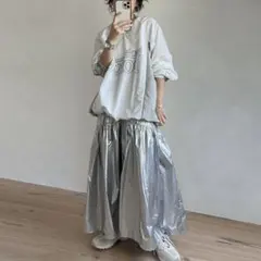 wee9s メタリックスカート シルバー