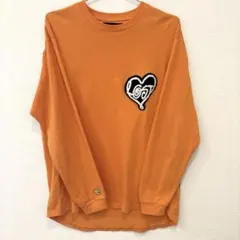 美品　STUD MUFFIN スタッドマフィン ロンT オレンジ サイズ3 派手のサムネイル
