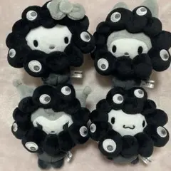 ミャクミャク サンリオキャラクターズ 黒 カラビナ 4つセット