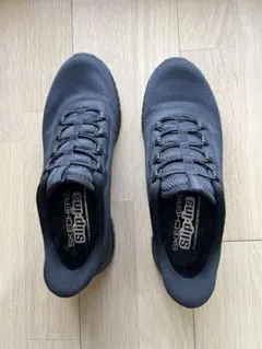 SKECHERS Slip-Ins ブラックスニーカー