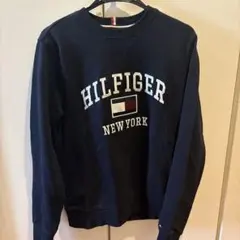 TOMMY HILFIGER ネイビー トレーナー NEW YORK