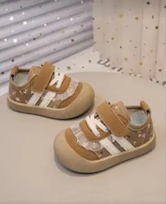 ベビー　シューズ　スニーカー　花柄　12.5 13