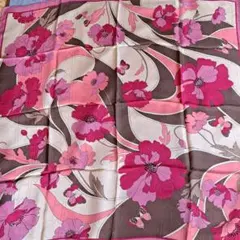HANAE　MORI　花柄　大判スカーフ　最終お値下げ。のサムネイル
