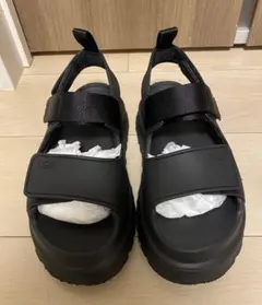 UGG ゴールデングロウ　ブラック　US6 23cm