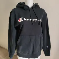 ♡美品♡Champion ブラック フード付きパーカー　М