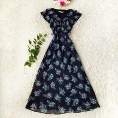大きいサイズ13 ローラアシュレイ　ワンピース　リボン　フリル　総柄　花柄