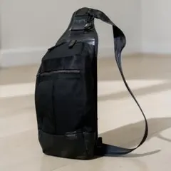 PORTER ヒート スリングバッグ ボディバッグ 黒 ナイロン ワンショルダー