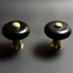 アンティーク調 家具用つまみ 2個セット 真鍮＆黒ウッド（ビス付き）DIY