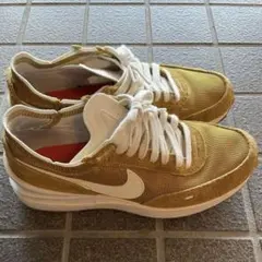NIKE スニーカー