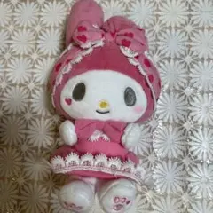 【美品】マイメロディ ぬいぐるみ ピンクハート、レース　約15〜20cmサンリオ