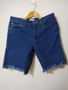 AFENDS アフェンズ デニムショーツ ショートパンツ　オーストラリアのサムネイル