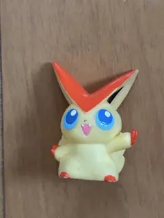 ポケモン　ビクティニ　フィギュア　指人形　レア 値下げ交渉可