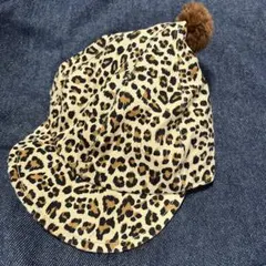 ベビー　ヒョウ柄　ボンボン付き　キャップのサムネイル