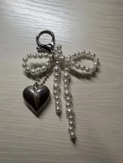 パールリボン ハートチャーム キーホルダー