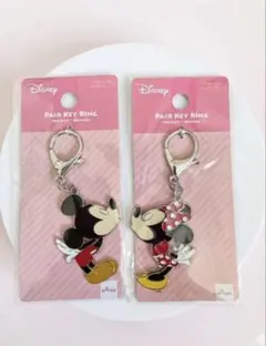 ♥️【新品未開封】ダイソー ディズニー ペアキーホルダー ミッキー＆ミニー 2個のサムネイル