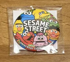 新品未開封！USJ限定 缶バッチ セサミストリート